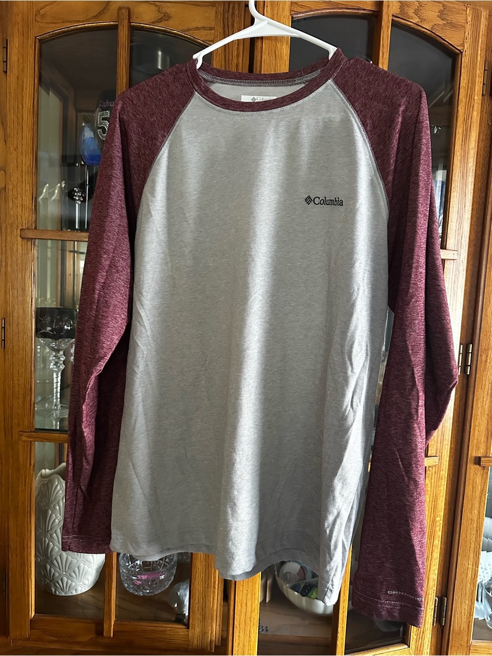 Columbia Men's Long Sleeve Raglan Shirt - Gray Body with Maroon Sleeves